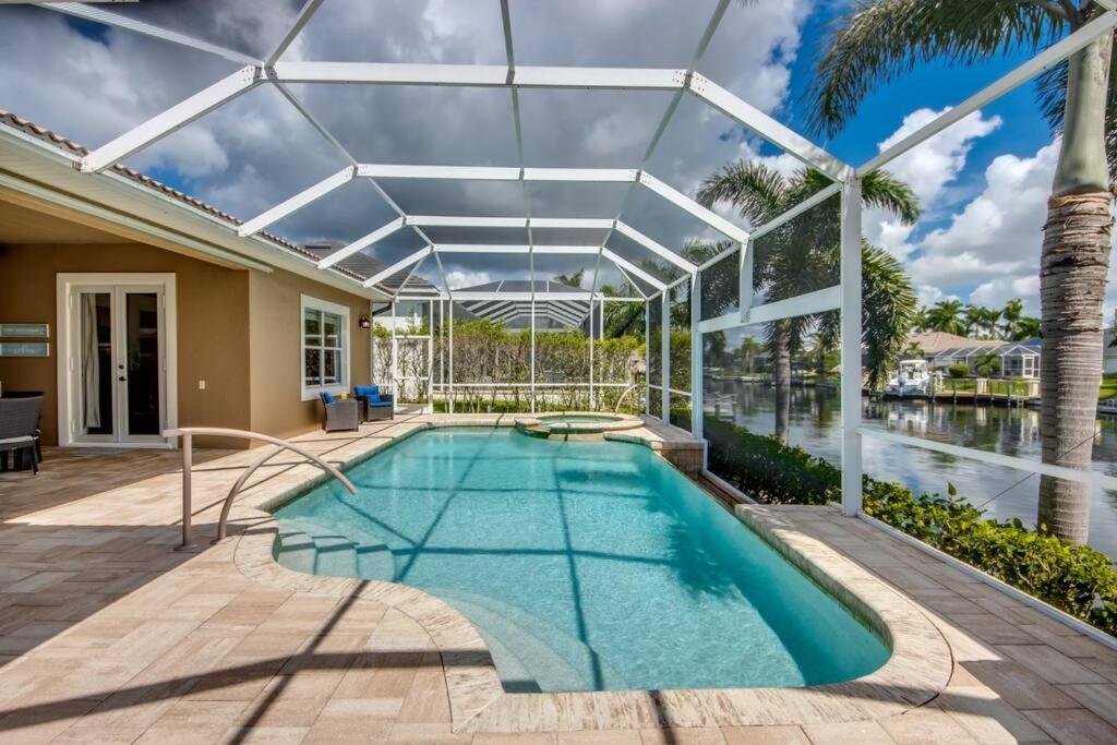 Villa Martinique By Coralvilla Cape Coral Exteriér fotografie