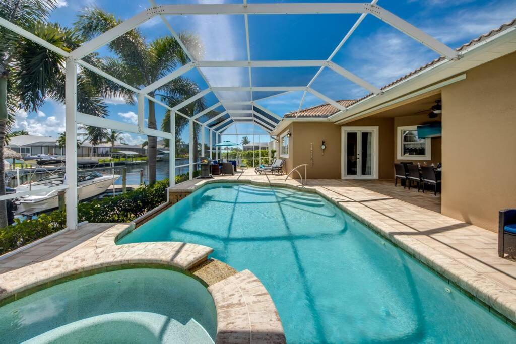 Villa Martinique By Coralvilla Cape Coral Exteriér fotografie